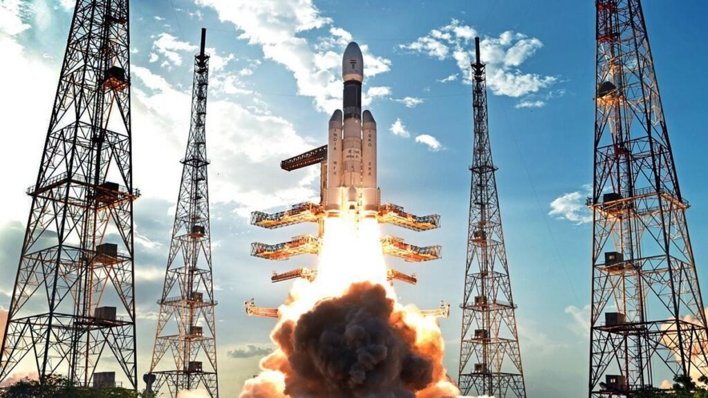 ISRO Cryogenic Engine: ISRO Tests Cryogenic Engine For Moon Mission ...