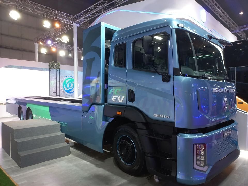 India's first hydrogen-powered truck