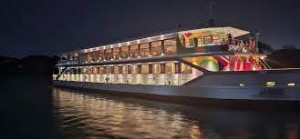 Kerala luxury cruise tourism
