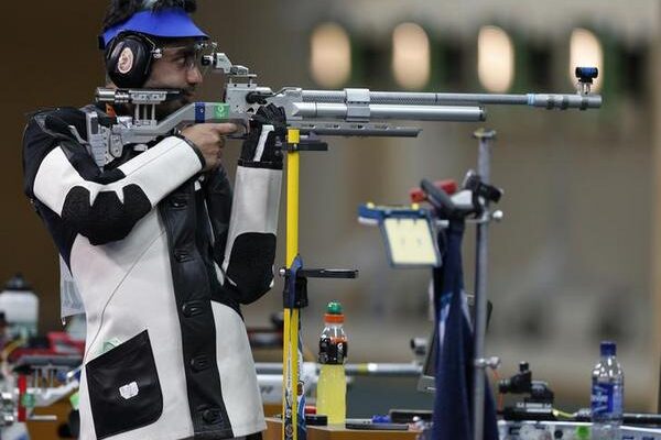 Abhinav Bindra Olympic torchbearer