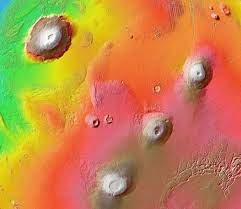 Gigantic volcano on Mars