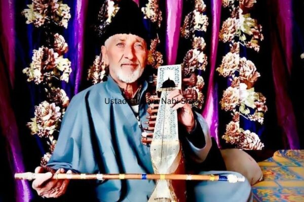 Kashmiri folk music legend