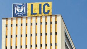 LIC minority stake sale 2025