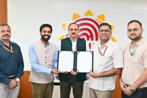 Aadhaar-Based e-KYC with Starlink