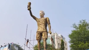 Lionel Messi statue Kolkata