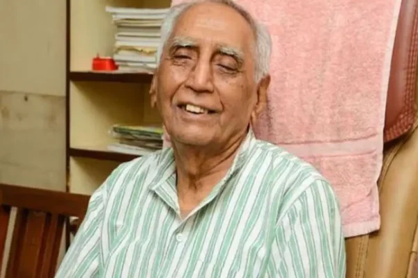 Baba Adhav Death 2025