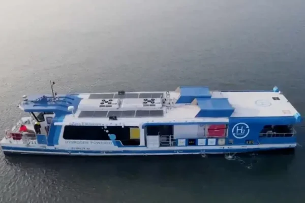 India hydrogen fuel cell vessel