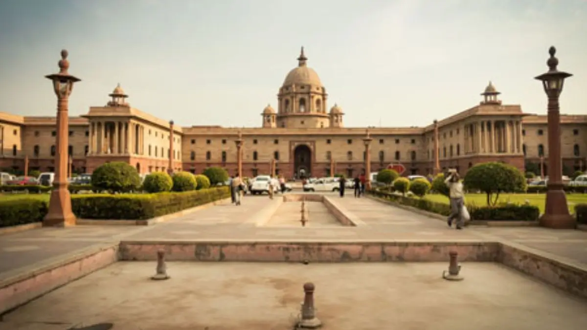 India Pakistan nuclear facility exchange