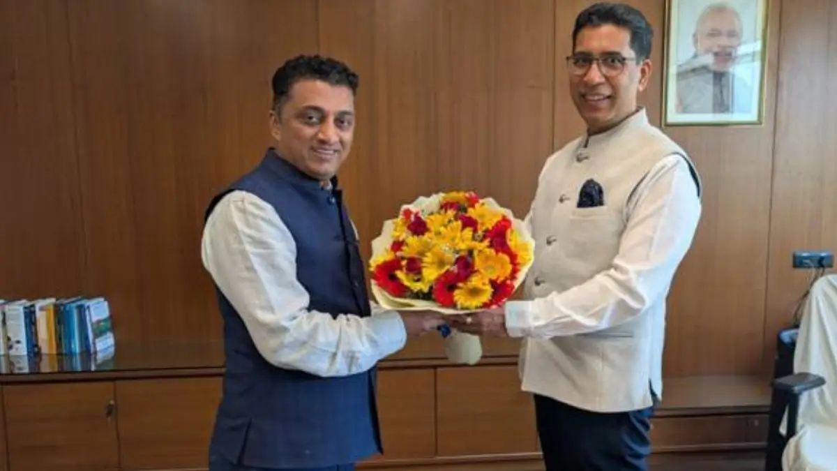 Narendra Bhooshan Appointed Secretary