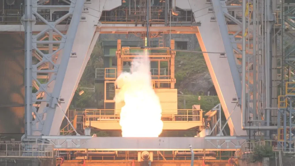 ISRO 175 tonne semi cryogenic engine