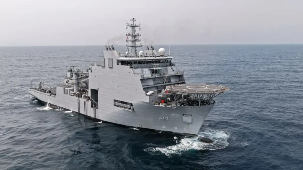 Indian Navy Nipun vessel