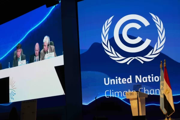 ग्रीनहाउस गैस उत्सर्जन