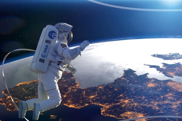 मानव अंतरिक्ष उड़ान का अंतर्राष्ट्रीय दिवस