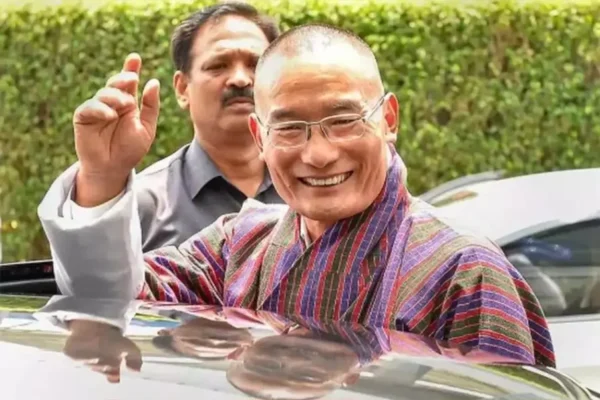 “ शेरिंग टोबगे पुनः चुनाव"