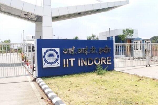 इलेक्ट्रॉनिक्स और सूचना प्रौद्योगिकी मंत्रालय और आईआईटी इंदौर द्वारा कृषि प्रौद्योगिकी उत्कृष्टता के लिए एग्रीहब का शुभारंभ भारत में कृषि प्रौद्योगिकी नवाचार2