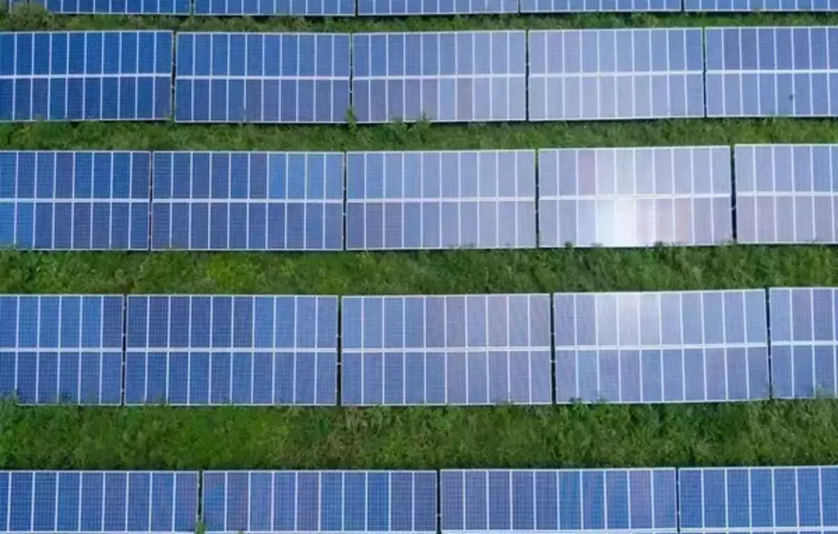 भारत 100 गीगावाट सौर ऊर्जा