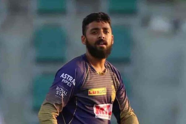 वरुण चक्रवर्ती की जीवनी