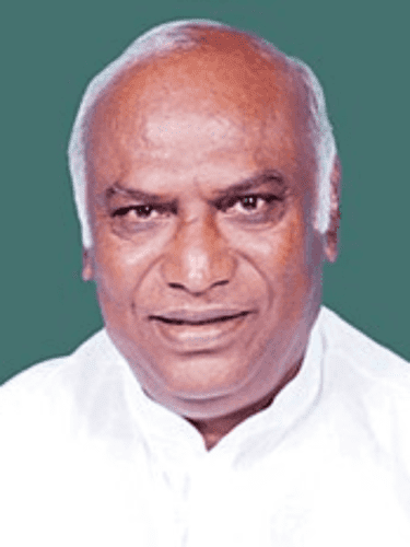 Interesting facts of Mallikarjun Khadge